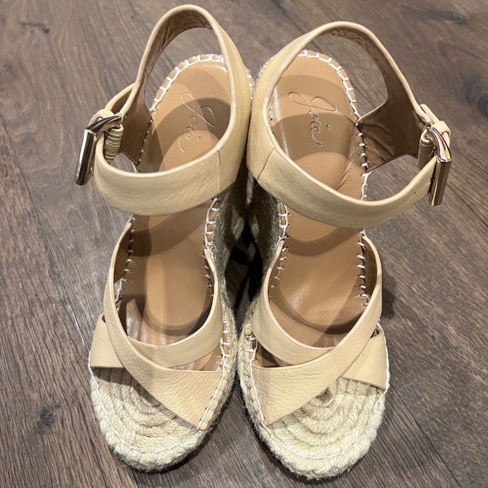Joie Open Toed Neutral Sandal Sz 6 (US)